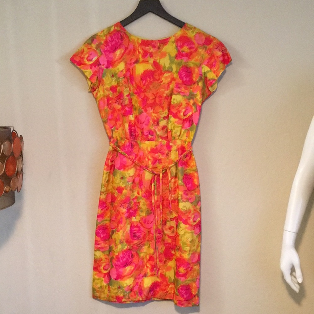 Vintage Homemade Vibrant Floral Pattern 1950’s Dress